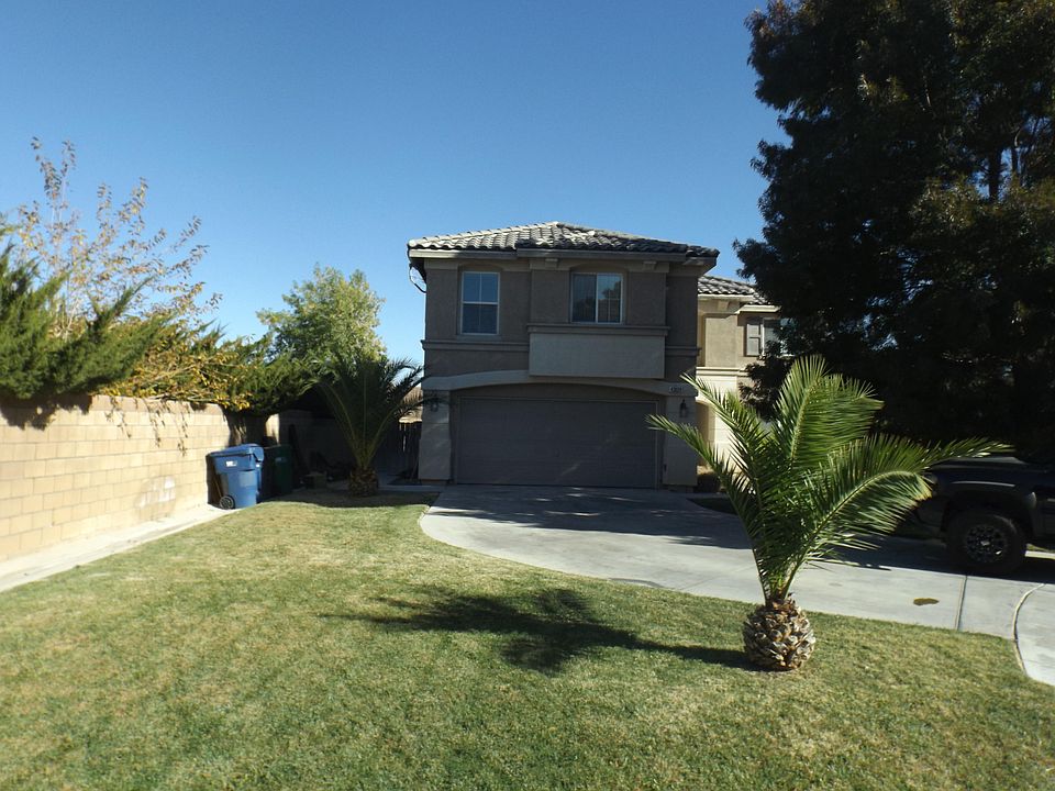 2nd image of 43028 23rd St W