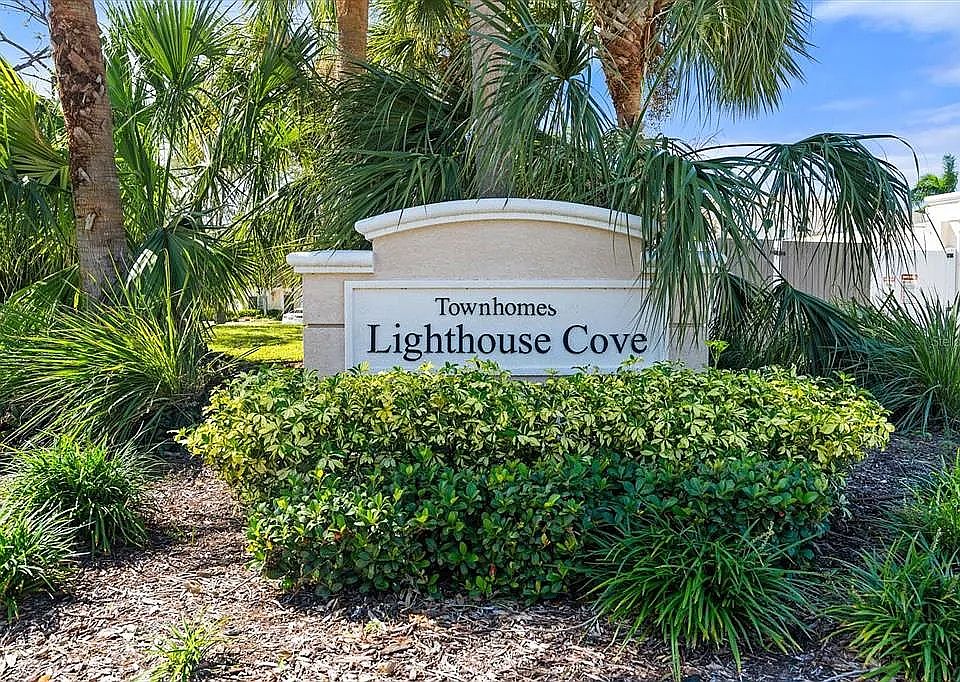 Community sign entrance