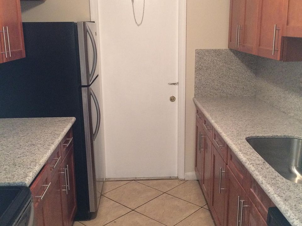 1st image of 13825 SW 90th Ave APT 207-J