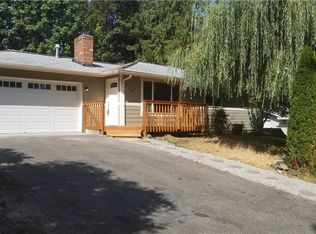 514 NE Cottonwood Dr, Bremerton, WA 98311