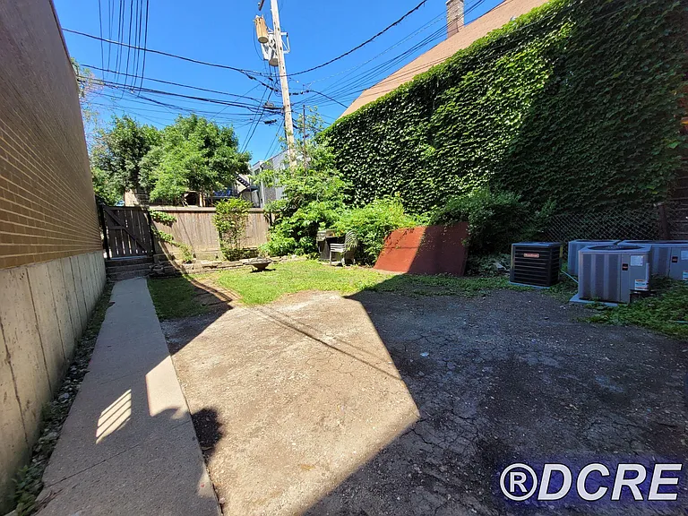 1714 N Wolcott Ave #1R — Photo 14