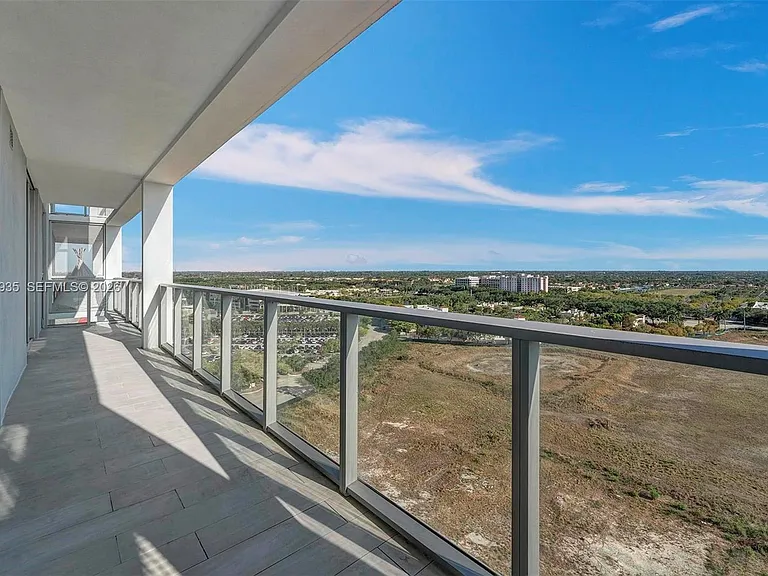 2000 Metropica Way #1408 — Photo 59
