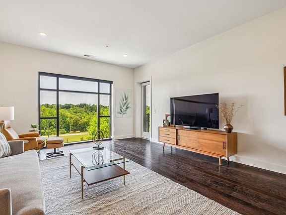 5th image of 6745 Longshore St #304