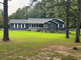 1006 Sally Holler Rd, Harrisburg, IL 62946