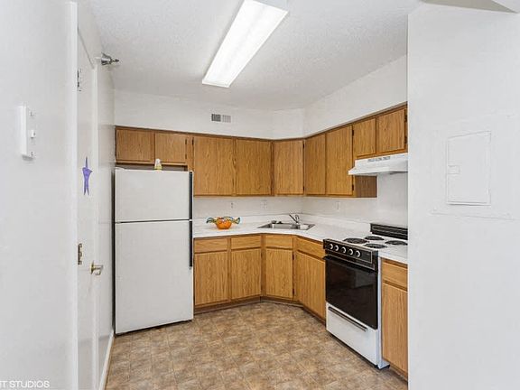 Bright kitchen with lots of counter space