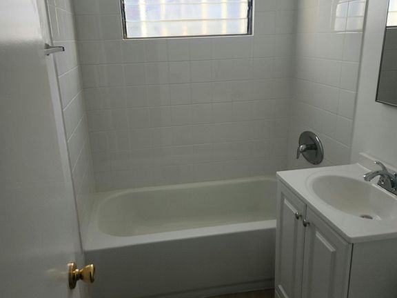 3rd image of 12316 Pacific Ave APT 5