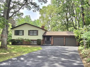 12 Winkel Way, Ballston Lake, NY 12019