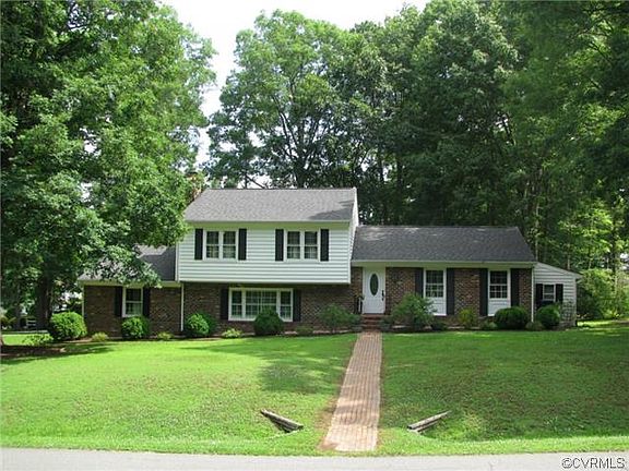2nd image of 14358 Country Club Dr