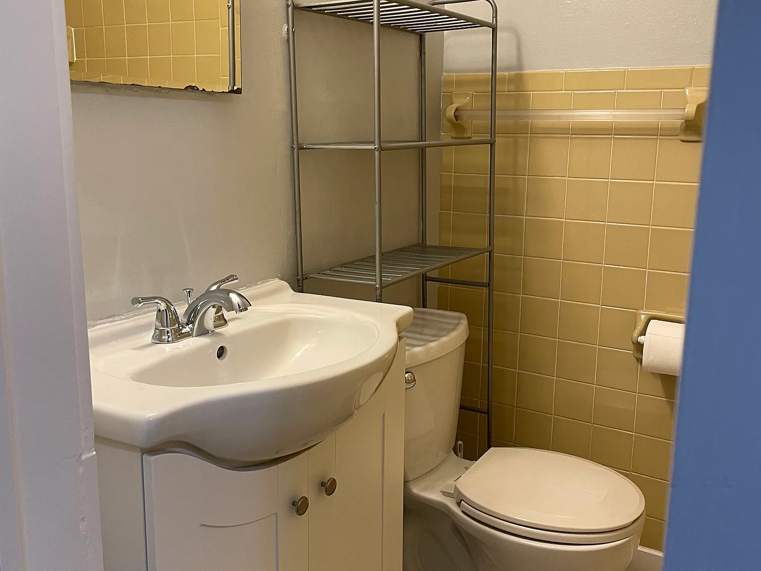 2 bed, 1000 sqft, $1,725 — Photo 4