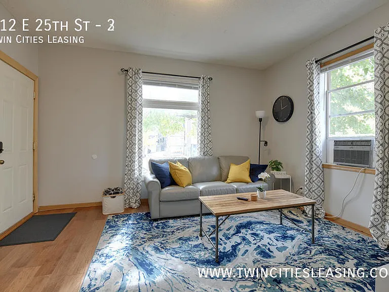 912 E 25th St #3 — Photo 43