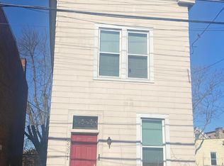 2371 Victor St #1, Cincinnati, OH 45219