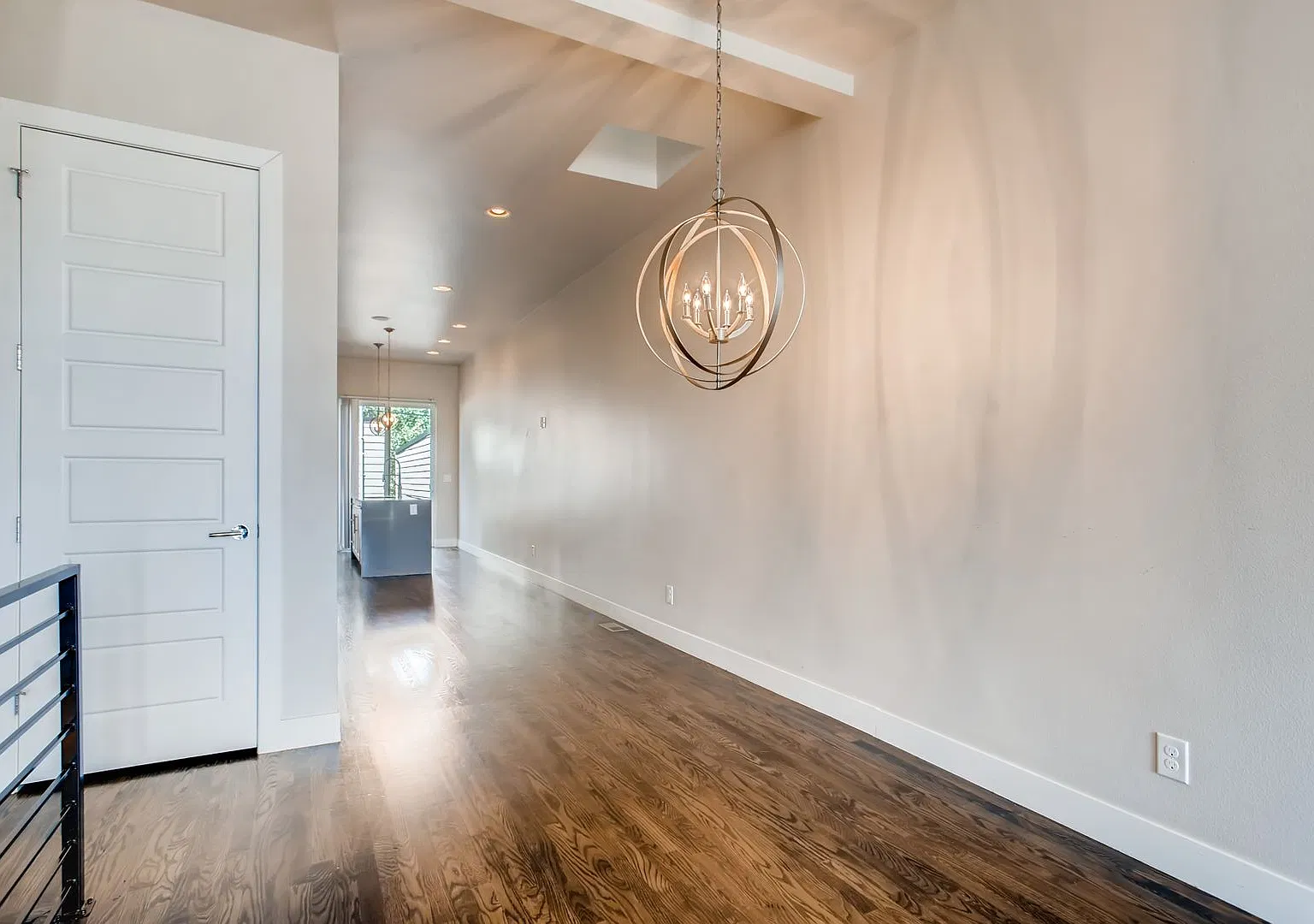 High Street Townhomes 3 bedroom unit with detached Garage and Yard — Photo 3