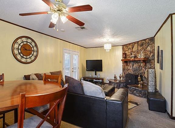4th image of 2449 Paige Janette Dr