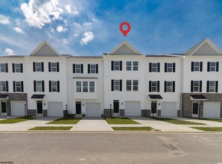 30 Dover Ct #30, Bridgeport, WV 26330