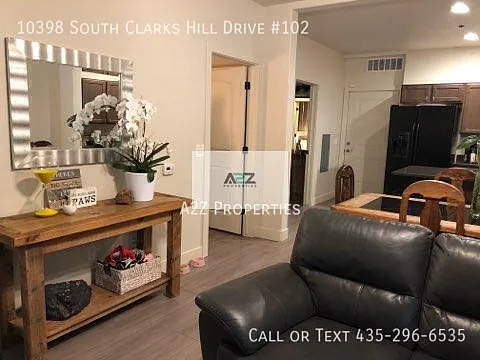 10398 S Clarks Hill Dr #102 — Photo 5