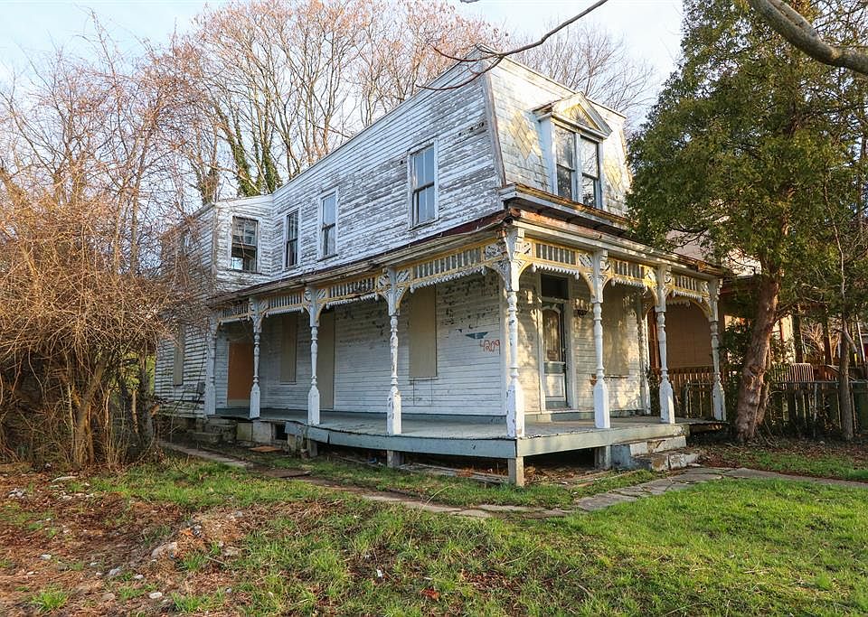 2nd image of 4209 Virginia Ave