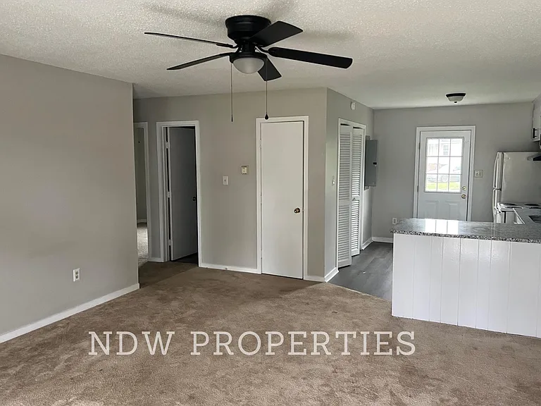 405 Timmy Ln #A — Photo 3