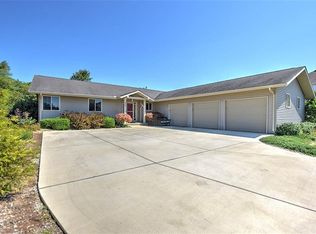 522 Phillip Cir, Forsyth, IL 62535