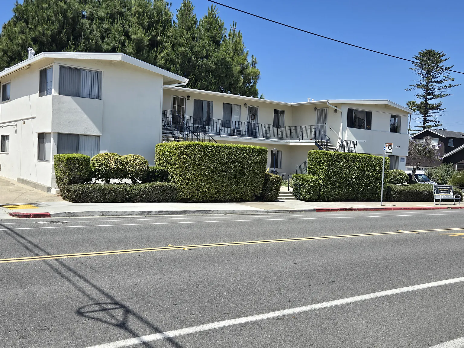 2 bed, 1.5 bath, $1,195 — Photo 1