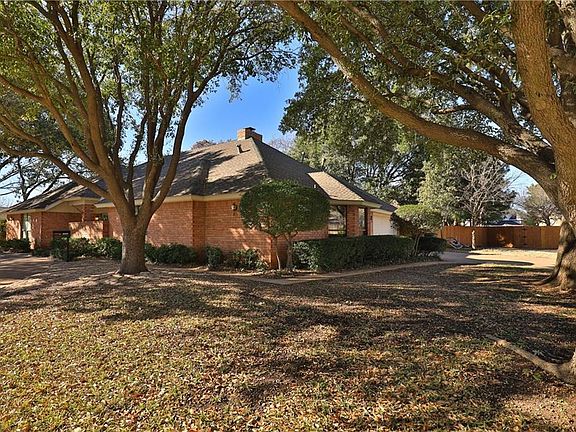 4th image of 1802 Lytle Shores Dr