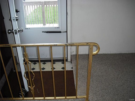 3rd image of 14 Nona Dr