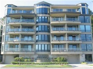 1005 Harbor Ave SW APT 403, Seattle, WA 98116