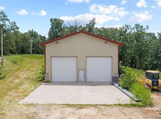835 Greenview Dr, Camdenton, MO 65020