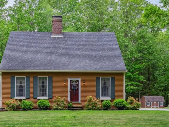 92 Shady Lane, Hancock, NH 03449