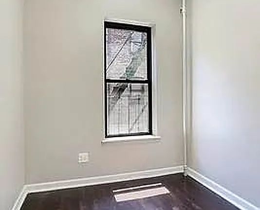 3rd image of 314 E 78th St APT 5