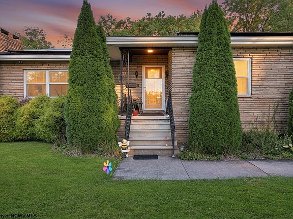 4th image of 360 Jacobs Dr