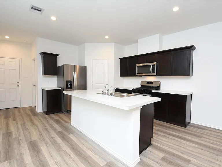 12218 Deep Stream Ln — Photo 4
