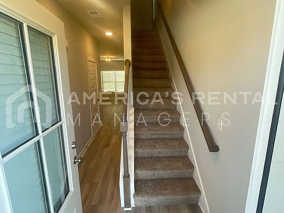 2nd image of 289 Buckhorn Cir
