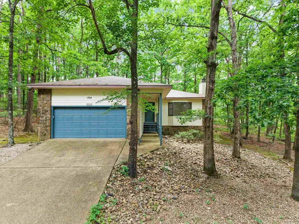 104 Aspe Ln, Hot Springs Village, AR 71909