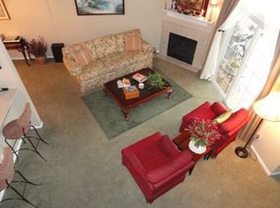 1339 Hillwood Blvd, Pewaukee, WI 53072