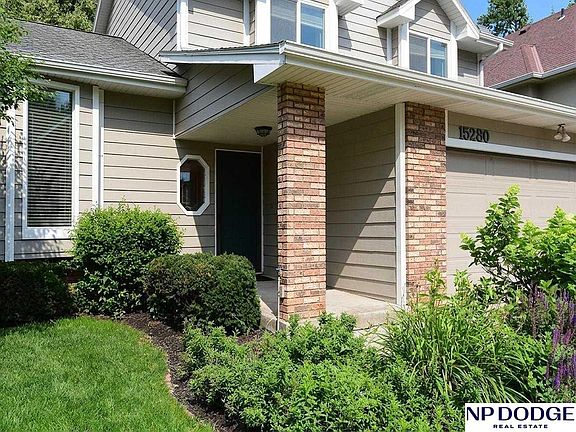 3rd image of 15280 Pepperwood Dr