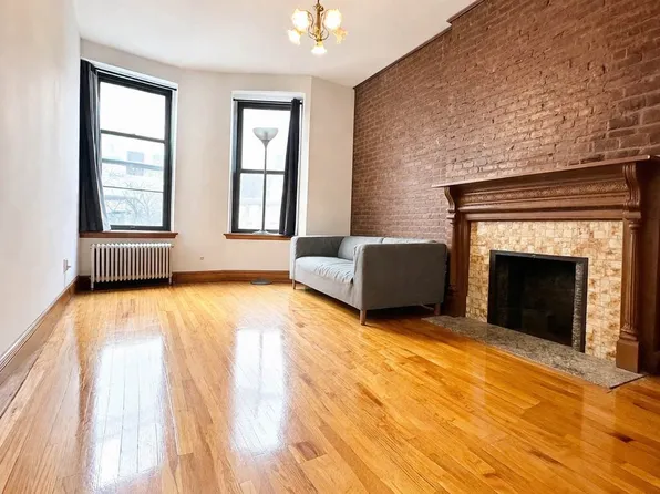 143 West 75th Street image 1 of 13