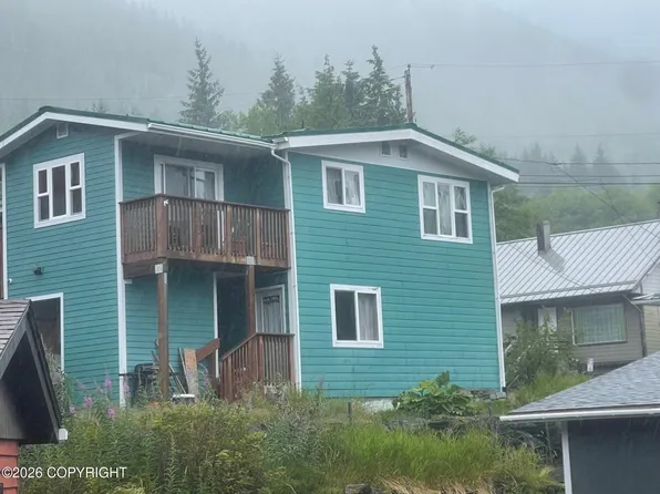 3803 Chatham Ave, Ketchikan, AK 99901