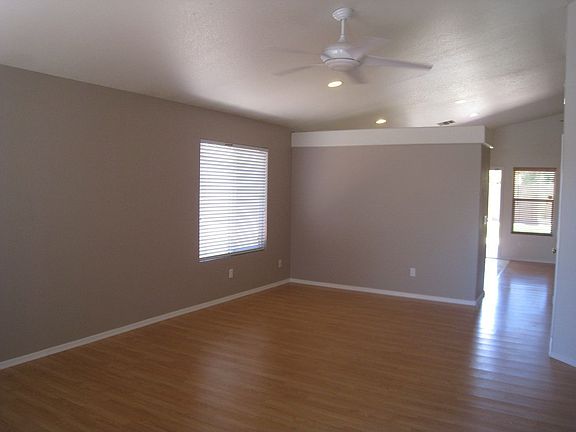 3rd image of 4117 W Columbine Dr