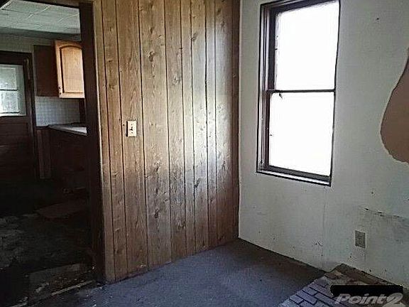 E Jackson St 307 Grover Hill OH P8