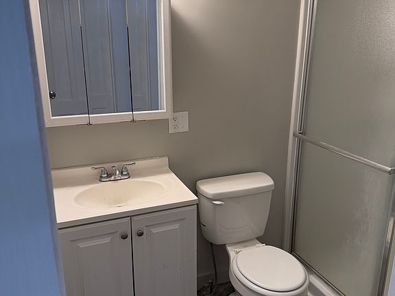 4th image of 15 Church St #D