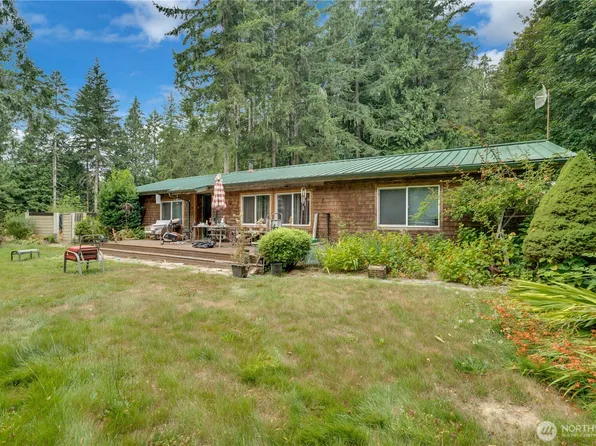 6218 159th Avenue Ct NW, Lakebay, WA 98349