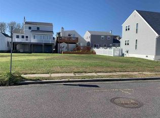 526 W Poplar Ave, West Wildwood, NJ 08260