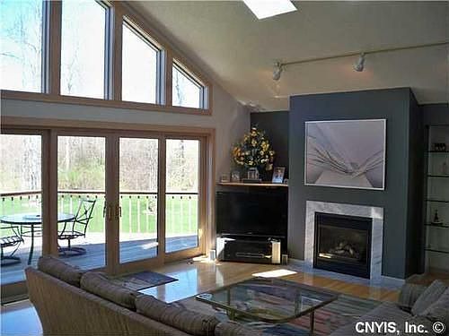 3rd image of 11487 Misty Meadows Dr