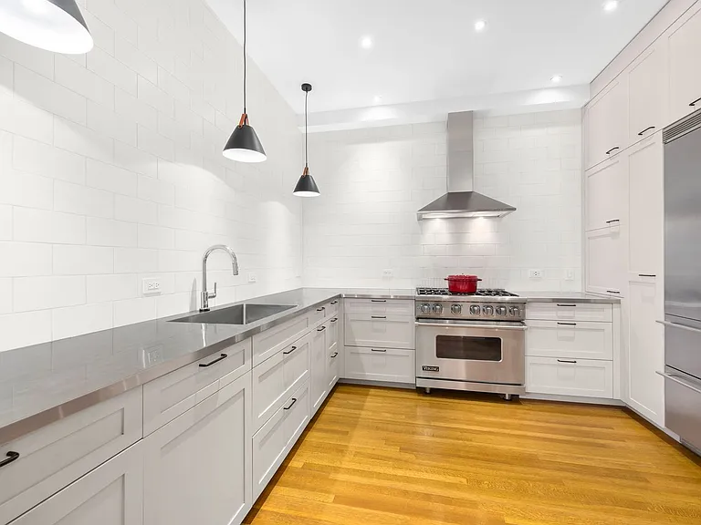2109 Broadway #340/341 — Photo 12