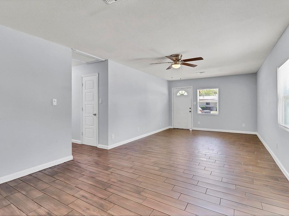 4401 Crenshaw Ave, Fort Worth, TX 76105 MLS 20404832 Zillow