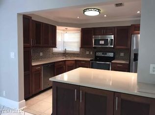 708 N Park Rd, Hollywood, FL 33021