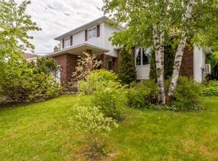 71 Diana Grace Ave, Halifax, NS B2W 6A2