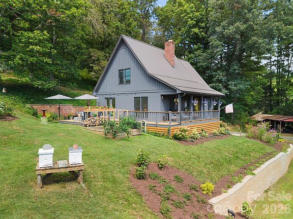 2nd image of 641 Scruggs Cir