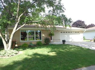 6053 S 19th St, Milwaukee, WI 53221