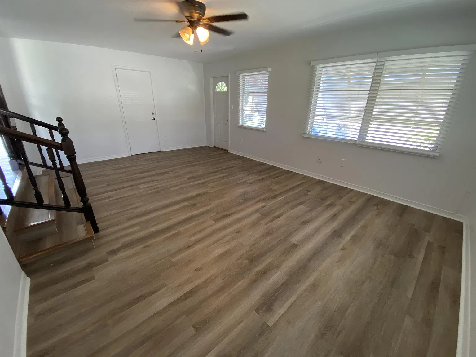 3368 Apache Street - 1 — Photo 4